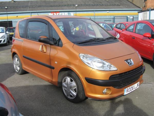 2006 Peugeot 1007 1.4 3dr image 1