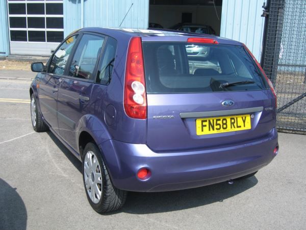2008 Ford Fiesta 1.25 5dr image 5