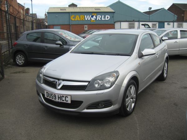 2009 Vauxhall Astra 1.6i 16V SXi image 1