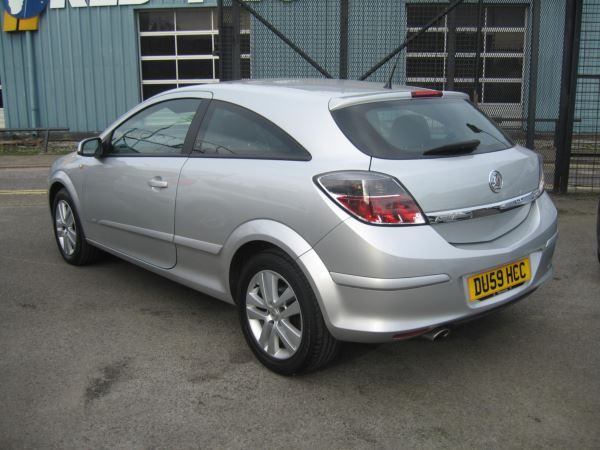 2009 Vauxhall Astra 1.6i 16V SXi image 6