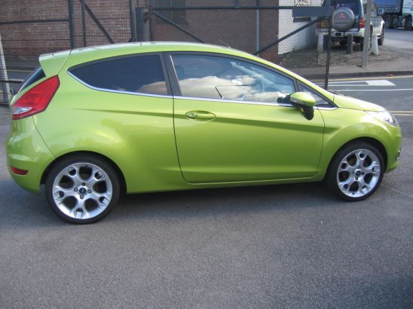 2009 Ford Fiesta 1.6 3dr image 4
