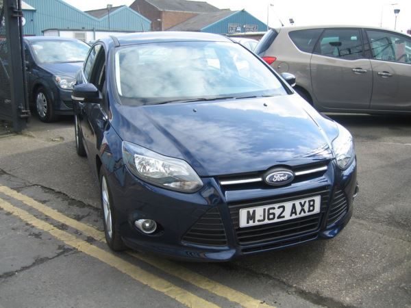 2012 Ford Focus 1.6 Zetec image 1