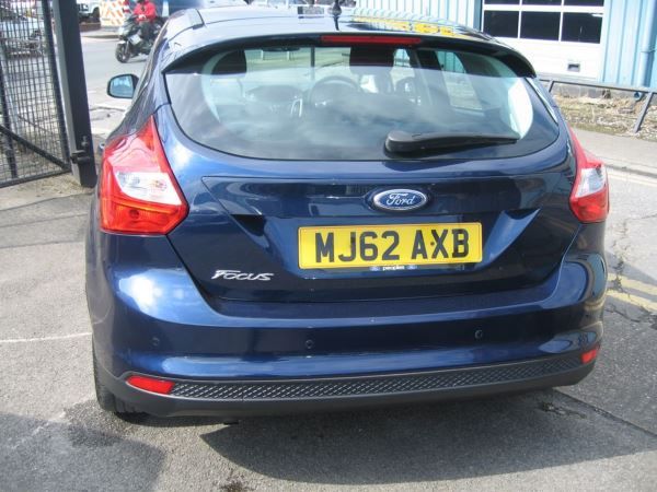 2012 Ford Focus 1.6 Zetec image 5