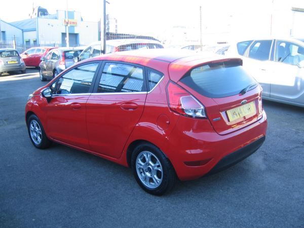2014 Ford Fiesta 1.6 TDCi Zetec image 5