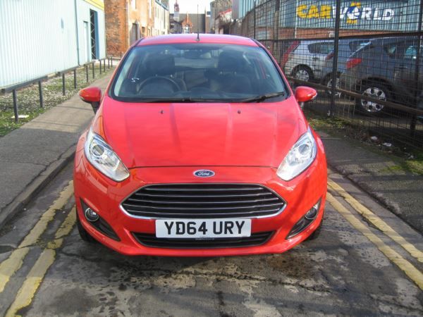2014 Ford Fiesta 1.25 82 Zetec image 2
