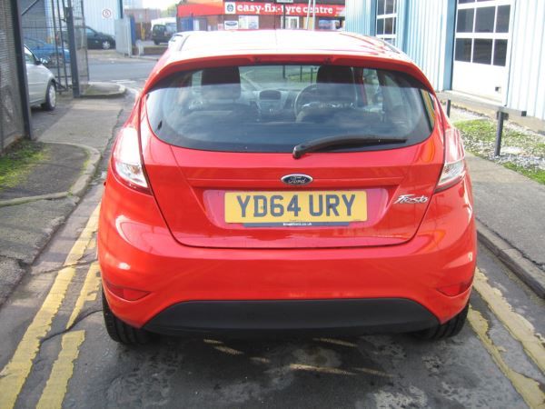 2014 Ford Fiesta 1.25 82 Zetec image 5