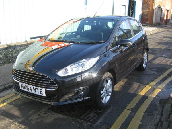 2014 Ford Fiesta 1.25 Zetec image 3