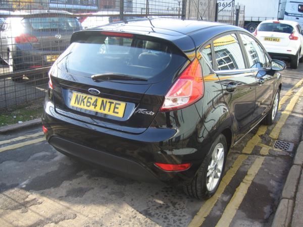 2014 Ford Fiesta 1.25 Zetec image 4