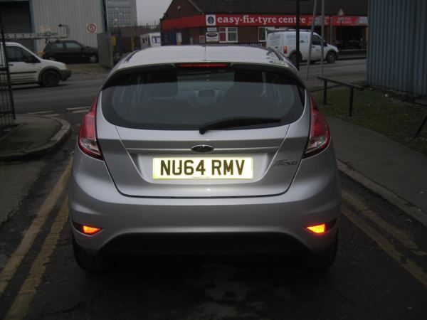 2014 Ford Fiesta 1.25 Zetec image 5
