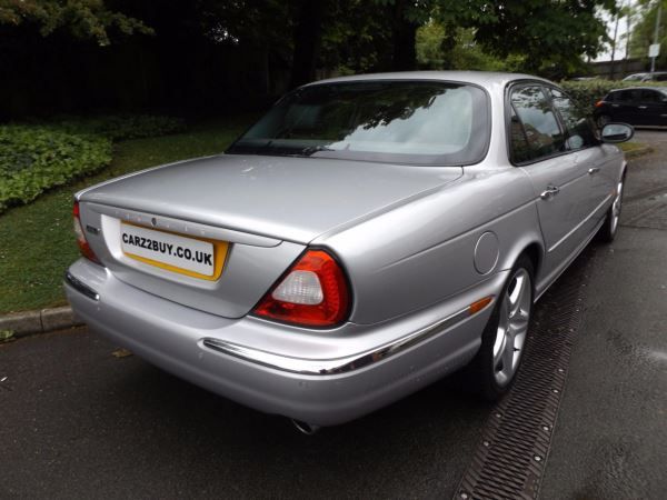 2004 Jaguar XJ6 3.0 V6 Sport image 2