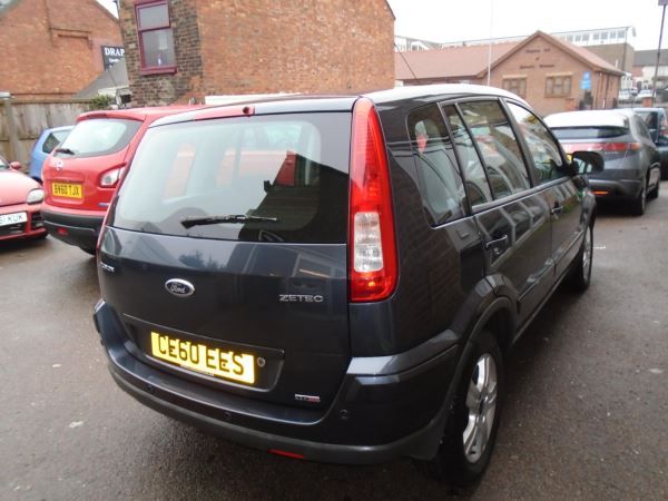 2010 Ford Fusion 1.4 TDCi Zetec image 3
