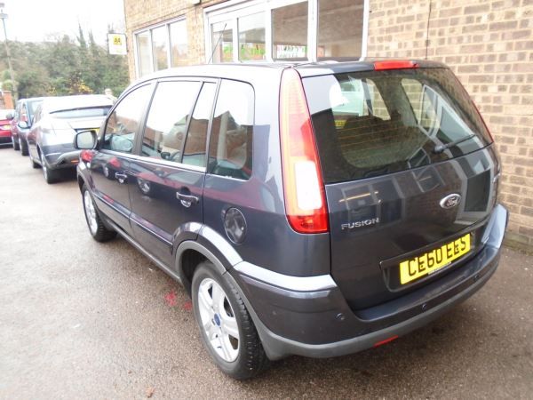 2010 Ford Fusion 1.4 TDCi Zetec image 4