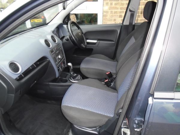 2010 Ford Fusion 1.4 TDCi Zetec image 5