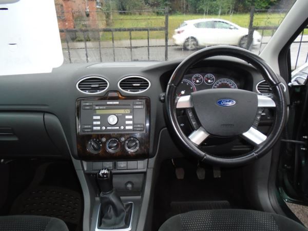 2005 Ford Focus 1.6 Ghia image 7