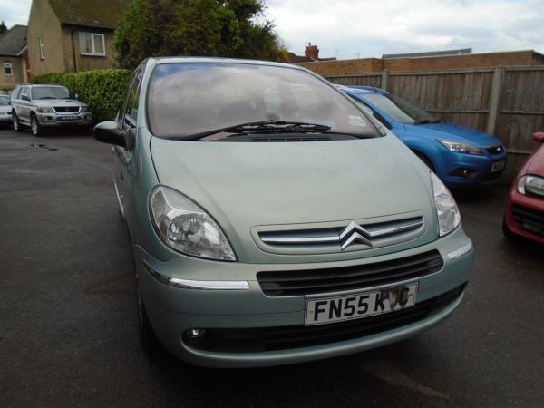 2005 Citroen Xsara Picasso 2.0 HDi image 1