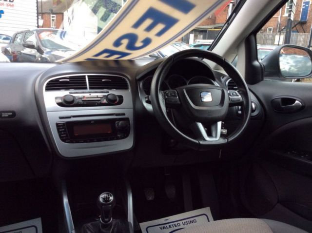 2010 Seat Altea XL 1.9 SE TDI 5d image 7