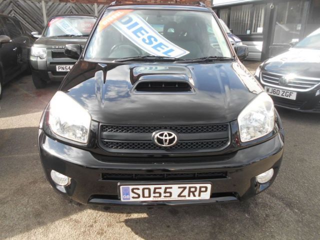 2005 Toyota RAV4 2.0 XT-R D-4D 3d image 4