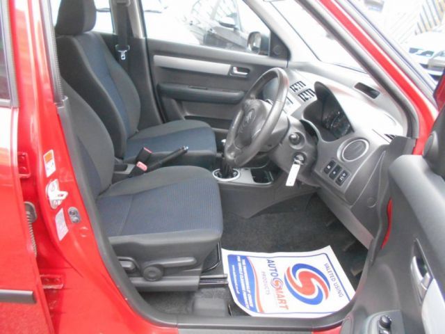 2010 Suzuki Swift 1.3 SZ-L image 6