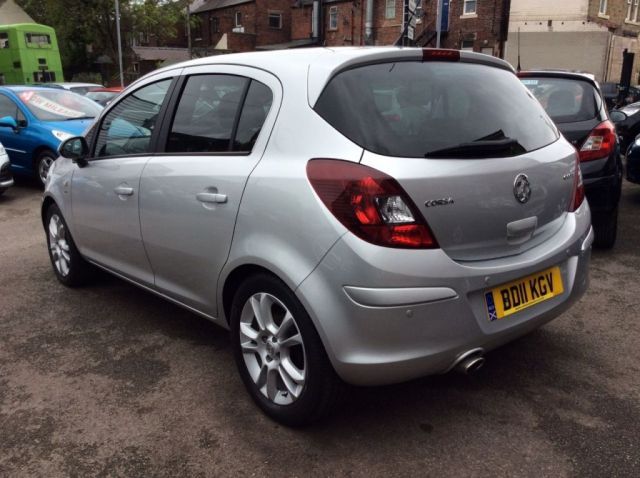 2011 Vauxhall Corsa 1.3 CDTI SXI 5d image 2