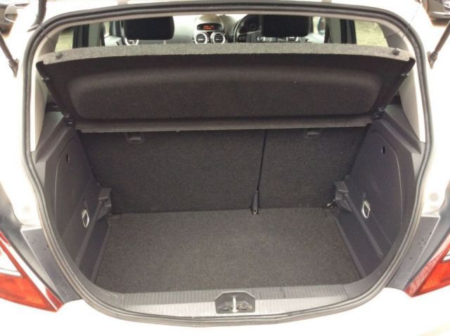 2011 Vauxhall Corsa 1.3 CDTI SXI 5d image 5