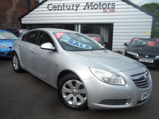 2009 Vauxhall Insignia 1.8 SE 5d image 1