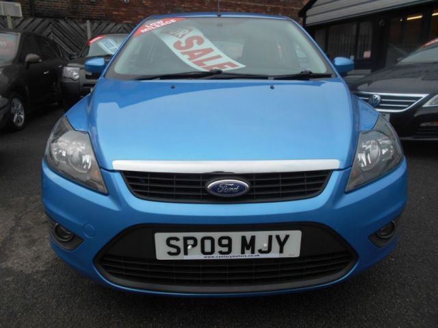 2009 Ford Focus 1.8 Zetec TDCI 5d image 3