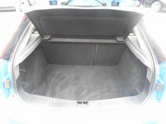 2009 Ford Focus 1.8 Zetec TDCI 5d image 5