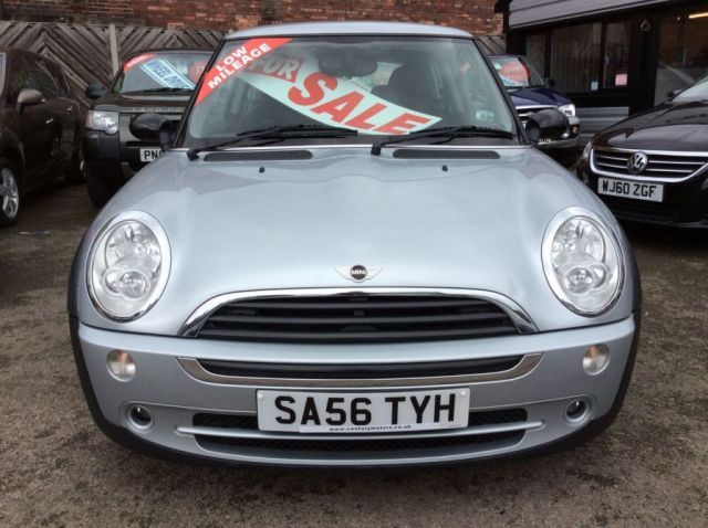 2006 MINI Hatch One 1.6' 3d image 3