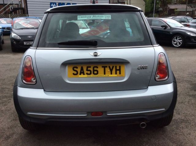2006 MINI Hatch One 1.6' 3d image 4