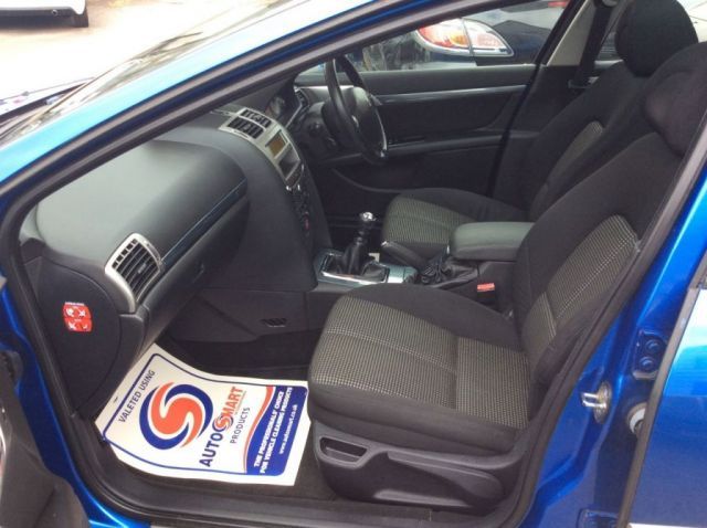 2007 Peugeot 407 SW 2.0 HDI SE 5d image 8