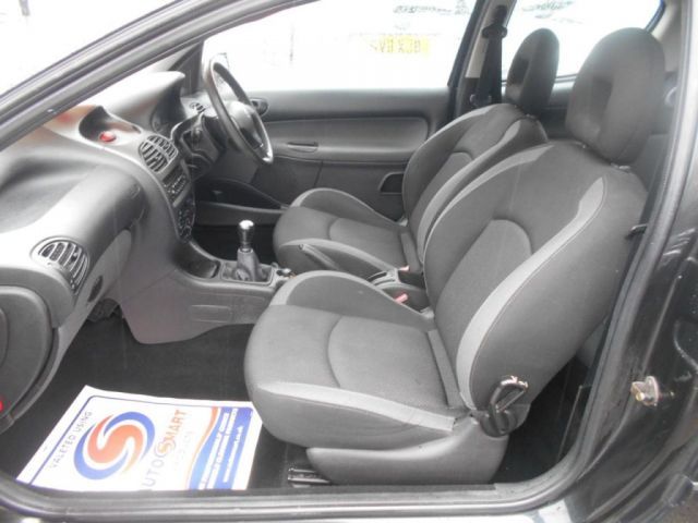 2006 Peugeot 206 1.4 HDI 3d image 9