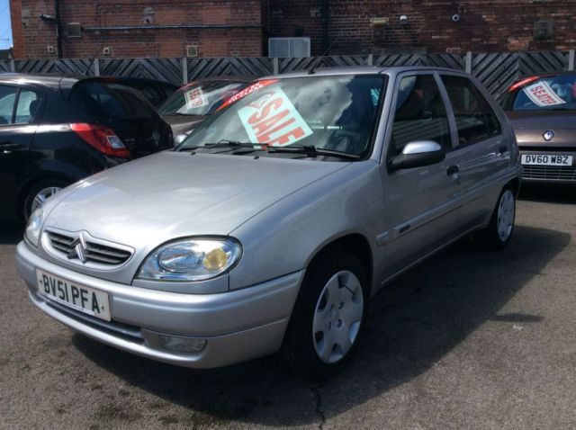 2001 Citroen Saxo 1.4 5d image 1