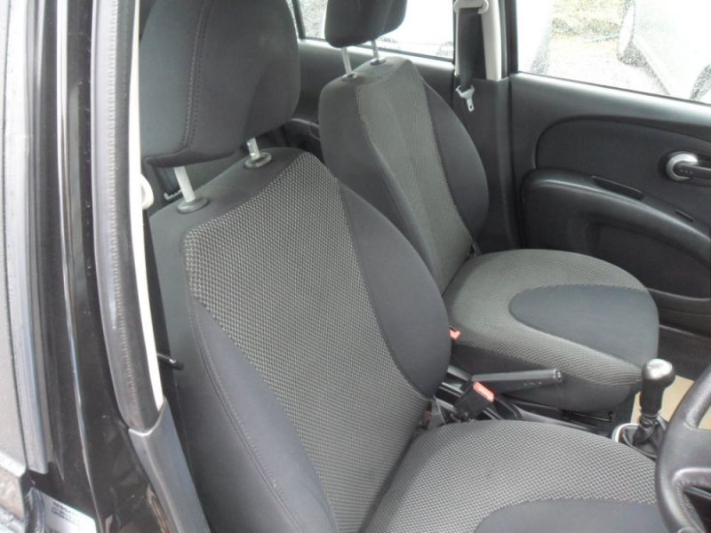 2009 Nissan Micra 1.2 Tekna 5 dr image 8