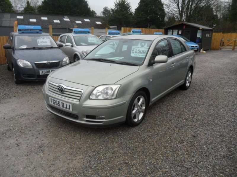 2005 Toyota Avensis 2.2 D-4D T4 5dr image 3
