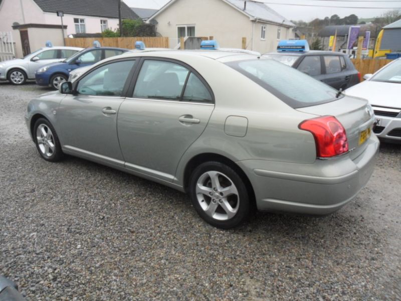 2005 Toyota Avensis 2.2 D-4D T4 5dr image 6