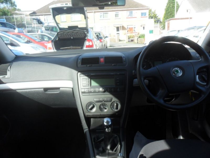 2006 Skoda Octavia 2.0 image 7