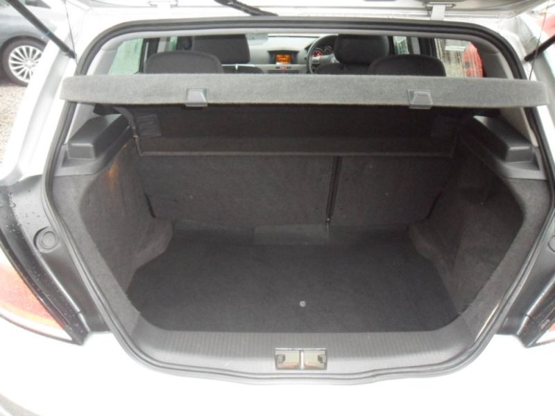 2006 Vauxhall Astra 1.4 5dr image 10