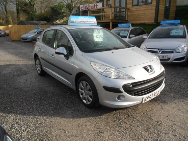 2007 Peugeot 207 1.4 S 5dr image 1