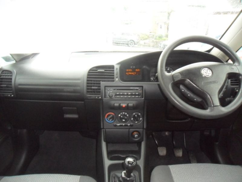 2005 Vauxhall Zafira 1.6 image 7