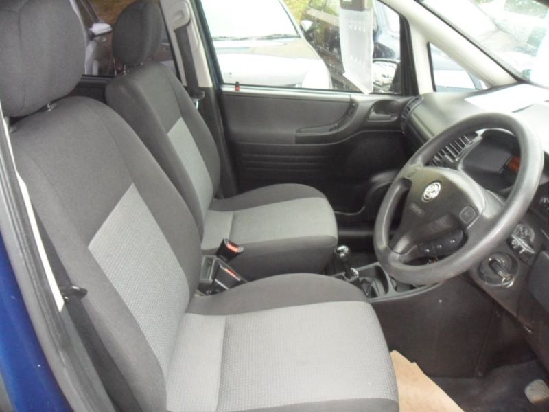 2005 Vauxhall Zafira 1.6 image 8