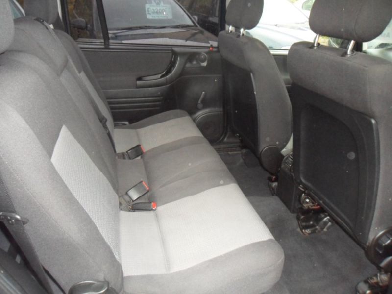 2005 Vauxhall Zafira 1.6 image 9