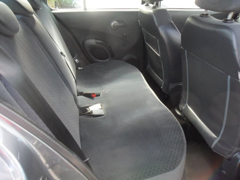 2004 Nissan Micra 1.5 Se Dci image 9