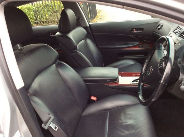 2005 Lexus GS 3.0 300 SE 4d image 8