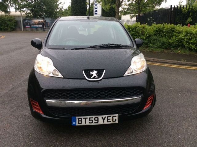 2010 Peugeot 107 1.0 Urban 3d image 6