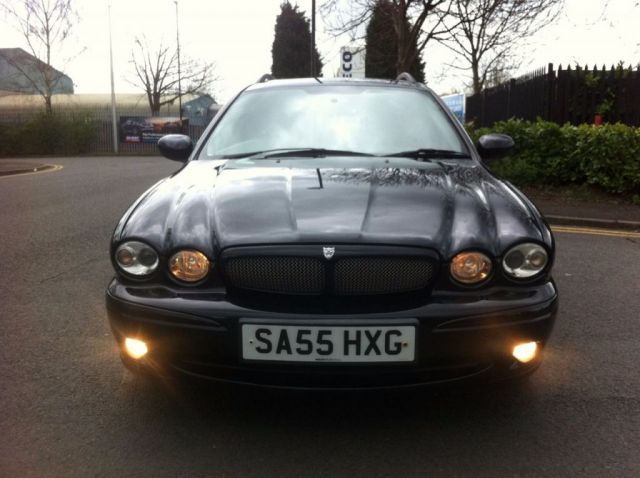 2005 Jaguar X-Type 2.2 Sport 5d image 3