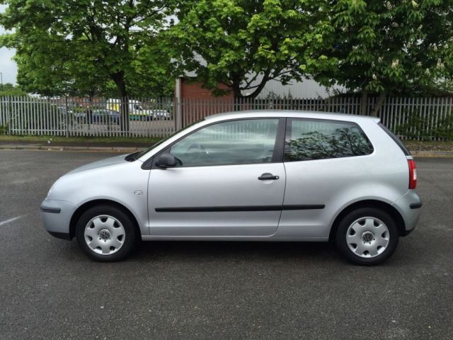 2004 Volkswagen Polo 1.2 S 3d image 4