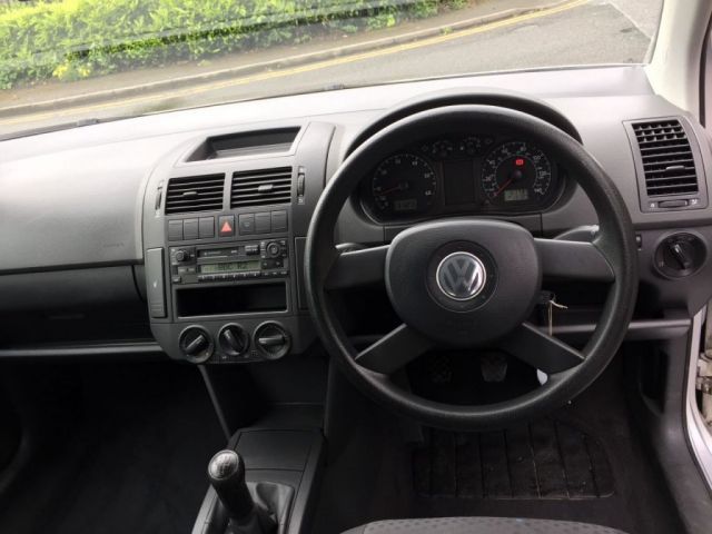 2004 Volkswagen Polo 1.2 S 3d image 7