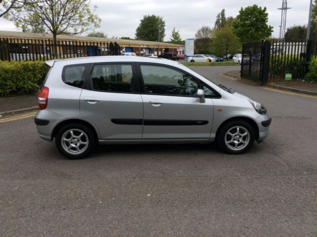 2003 Honda Jazz 1.3 DSI SE 5d image 2