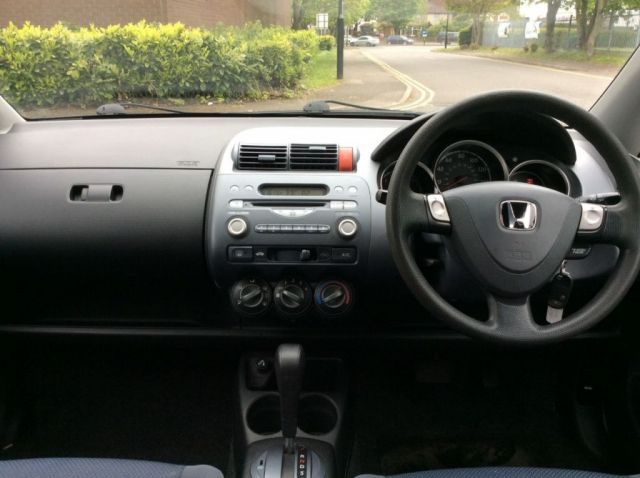 2003 Honda Jazz 1.3 DSI SE 5d image 7