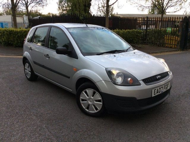2007 Ford Fiesta 1.2 16V 5d image 1